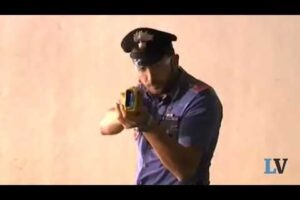 Arriva il Taser in 12 città italiane, già utilizzato a Milano per sedare una rissa