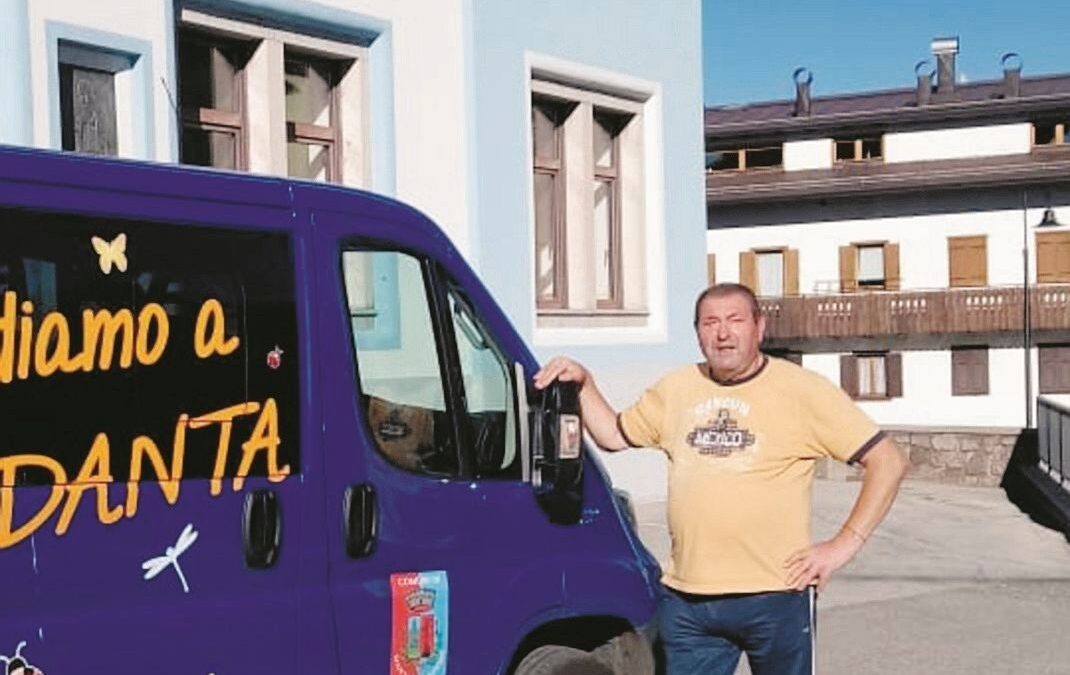 «Sono sindaco e devo guidare lo scuolabus»