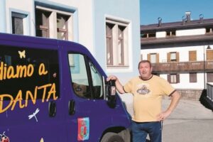 «Sono sindaco e devo guidare lo scuolabus»