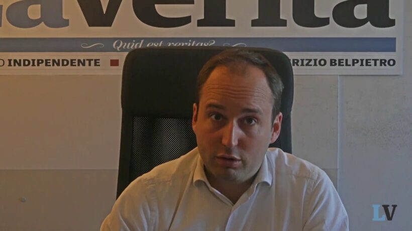 Per Moscovici l’Italia rischia il fascismo. Ma quando era ministro se la prendeva con gli euroburocrati