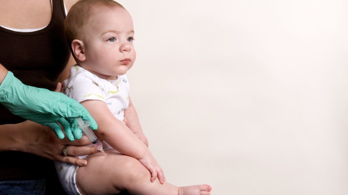 «Vaccinatevi». Ma non si trova il monovalente