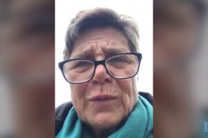 Rifiutiamo di pagare il canone a chi insulta i nostri padri come Angela Finocchiaro. Chiediamo l’intervento del garante