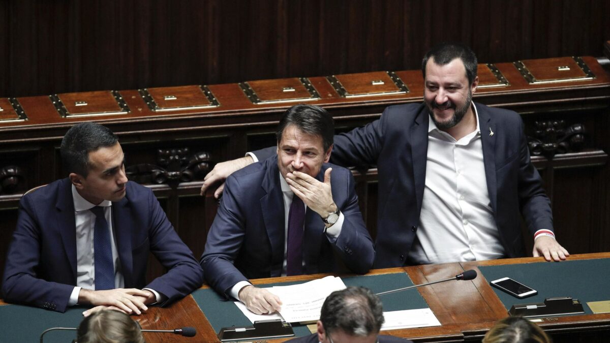 Quota 100 anche sotto i 62 anni se le aziende assumeranno giovani