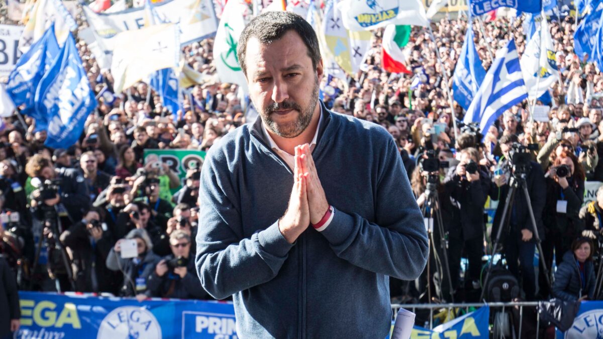La piazza di Roma battezza una Lega nazional popolare che vuol prendersi l’Italia