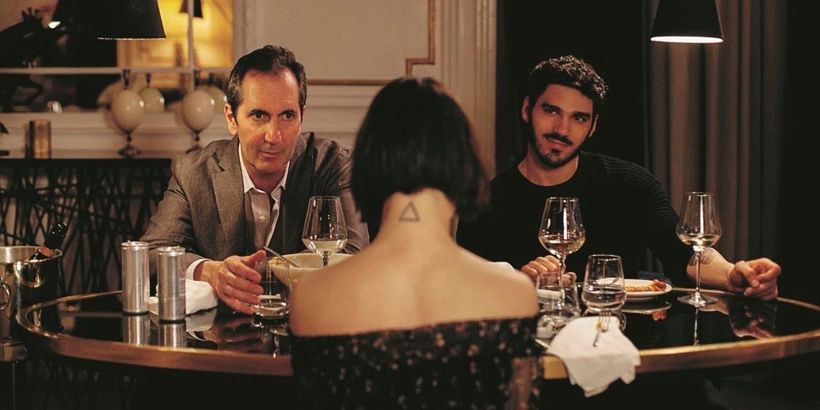 Adulti subito, vecchi mai. In vendita sempre