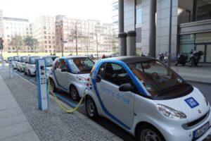 L’auto elettrica è una moda pericolosa