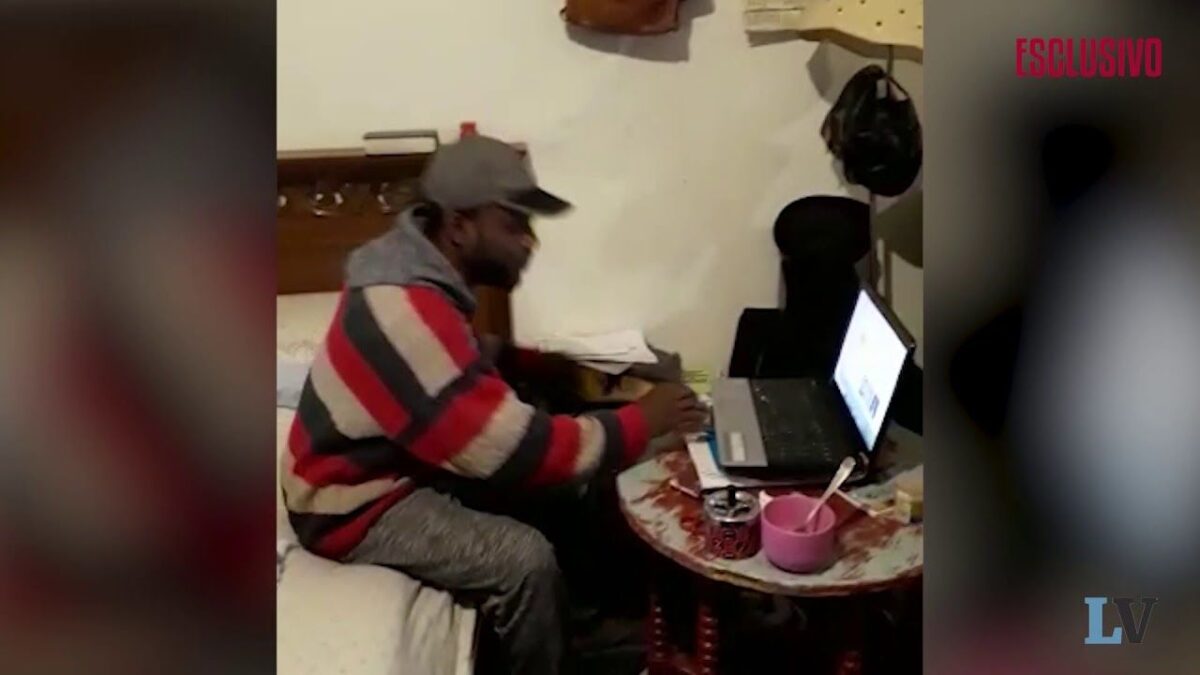 «Restiamo in Africa, in Europa rischiamo di finire in mano a gente come babbo Renzi»