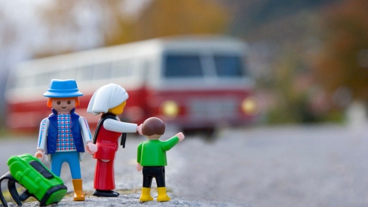 Al bimbo sul bus la multa si può fare