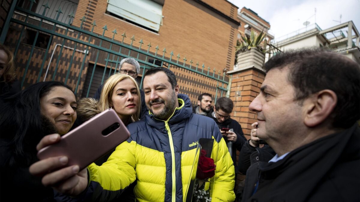 Salvini non esclude il processo: per le elezioni sarebbe un jackpot
