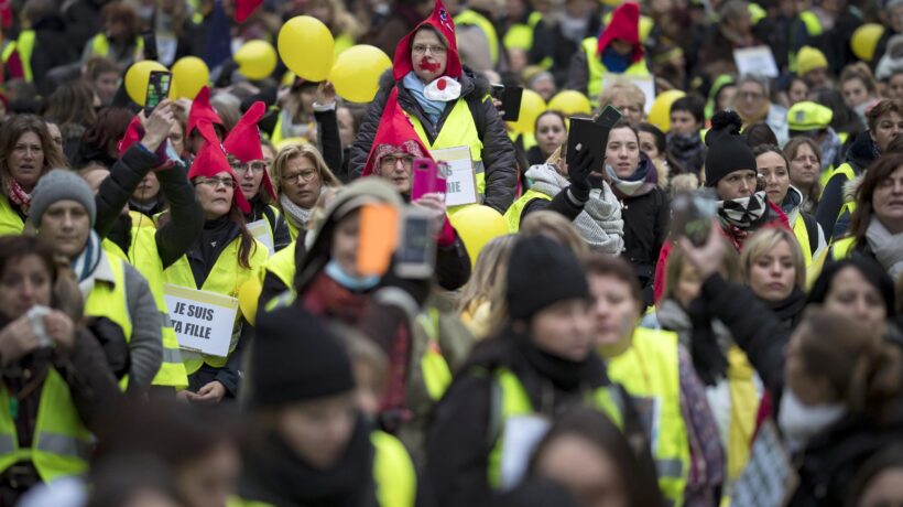 Già pronto il partito dei gilet gialli. E Di Maio li aiuta