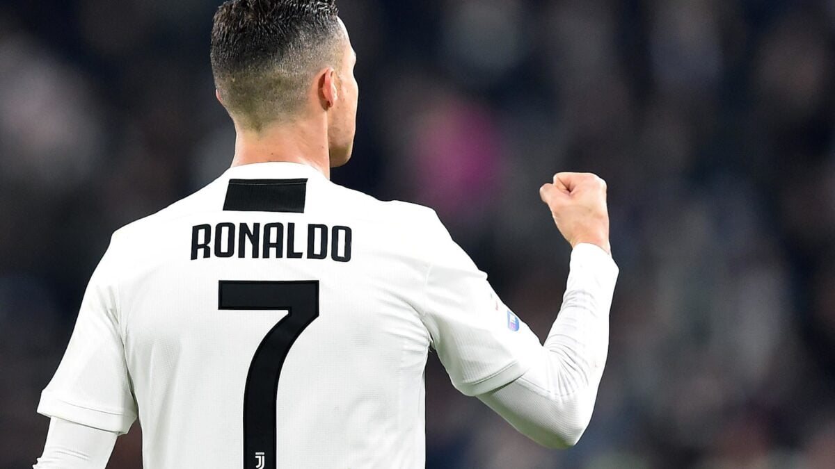 CR7 gol, vince la Juve. Ma nello stadio arabo che isola le donne l’Italia perde la faccia