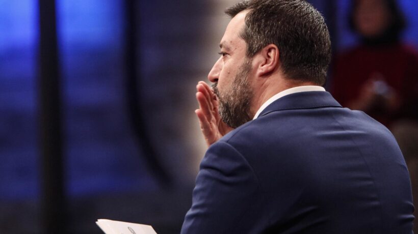 Perché il M5s
 non può non salvare Salvini
