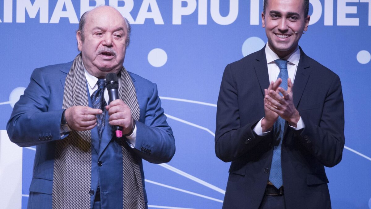 Il comico ridicolizza il club dei competenti