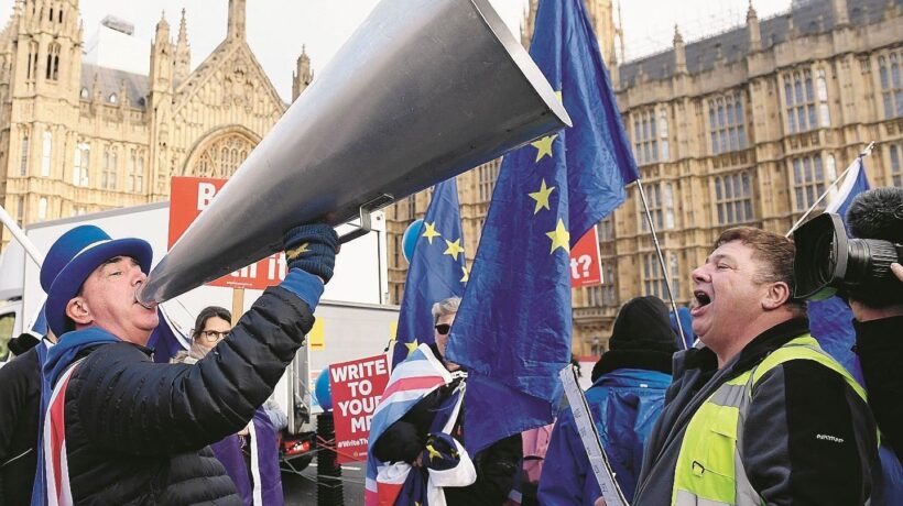 Avviso al partito unico dei Forza euro. È stata bocciata la May, non la Brexit