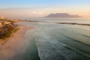 Città del Capo è la «California d’Africa»: affari e oltre 9 milioni di turisti