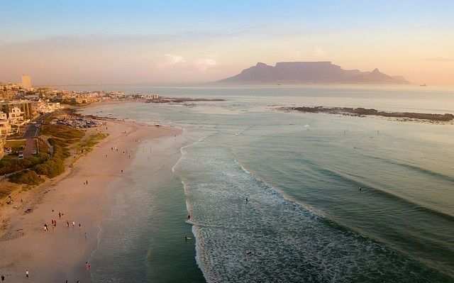 Città del Capo è la «California d’Africa»: affari e oltre 9 milioni di turisti