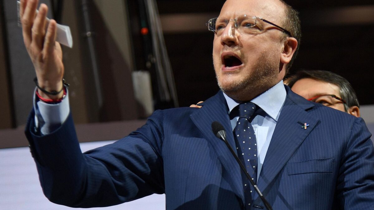 Confindustria resta di lotta: Boccia sbrocca
