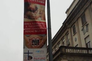 Scontro in Regione sul manifesto pro vita