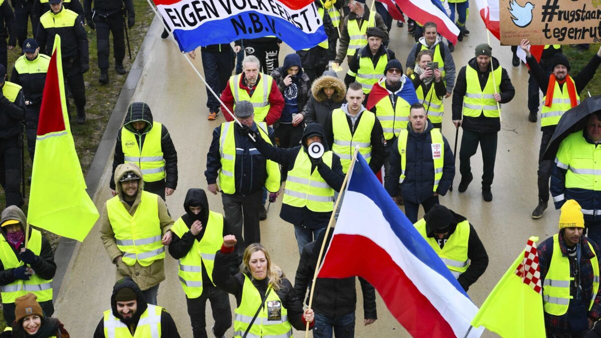 «Preparatevi al partito dei gilet gialli»
