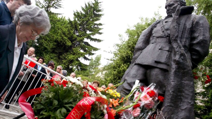 La vergogna italiana di quelle medaglie conferite al boia Tito e mai revocate