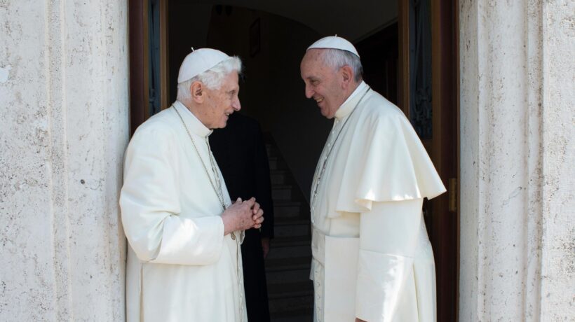 «Dietro le dimissioni di Ratzinger lo scandalo pedofilia nella Chiesa»