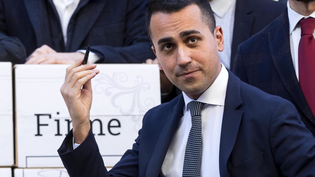Privilegi sindacali, i 5 stelle tornano indietro