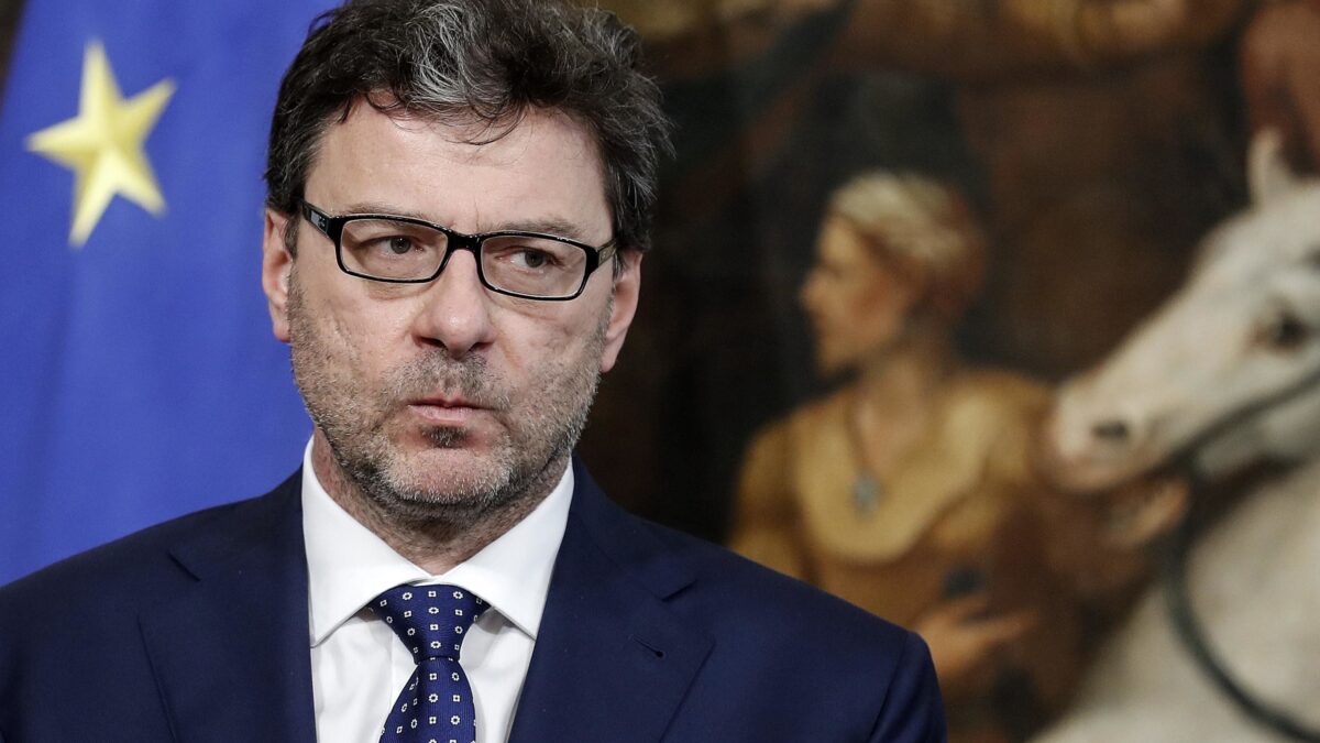 Industria italiana ai minimi dal 2009. Ora il Def deve invertire la discesa