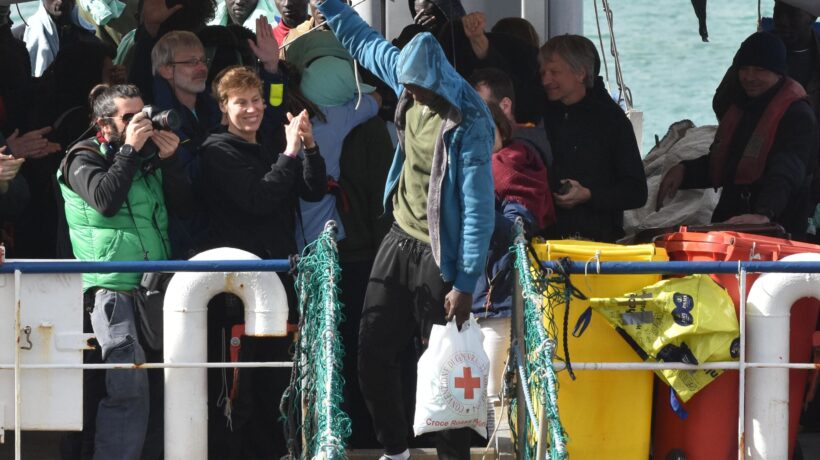L’antisemitismo viaggia in barcone. Il paragone ebrei-immigrati è folle
