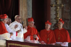 Il manifesto della fede del cardinale Müller per bacchettare il Papa