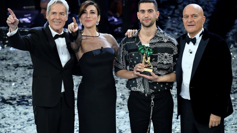 Il salotto Vip ribalta il voto popolare. E così regala il trionfo a Mahmood