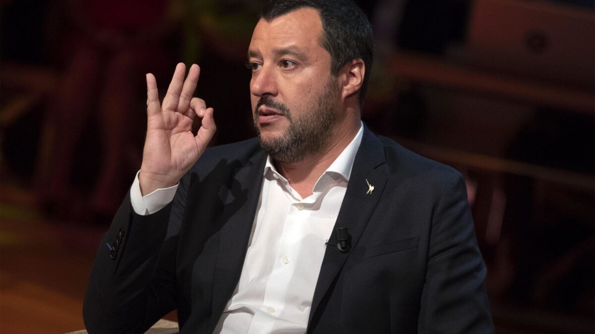 Paletti leghisti per gli stranieri sul reddito di cittadinanza