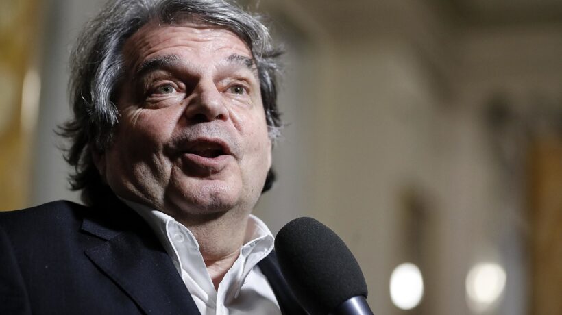 Brunetta: «È ora di chiudere i conti con il comunismo»