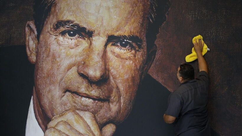 È vero, è caduto per colpa del Watergate, ma il populista Nixon ha saputo combattere la maggioranza silenziosa