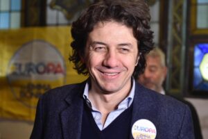Aiutare a morire è ancora un reato? Il caso Dj Fabo approda alla Consulta