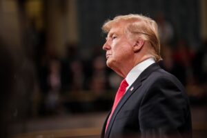 Trump aiuta l’Italia con Teheran. In cambio vuole Tap, F-35 e Muos
