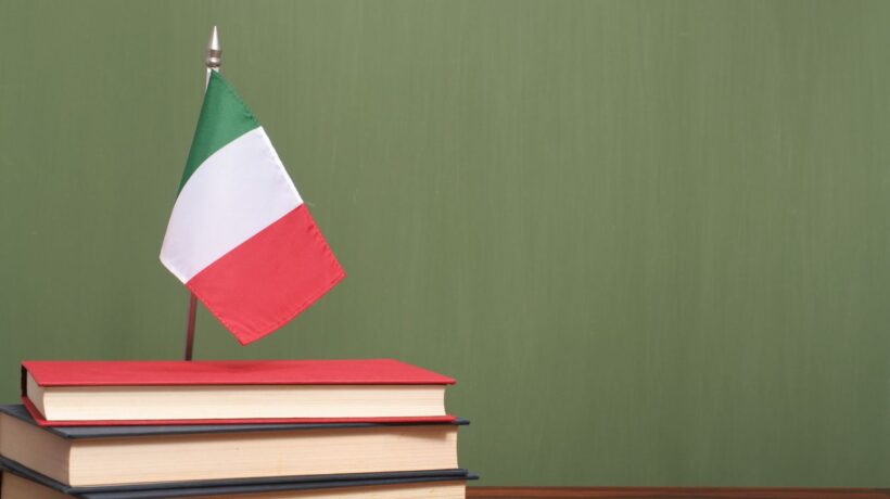«Lezioni di patria» in classe per evitare di crescere una generazione di sradicati