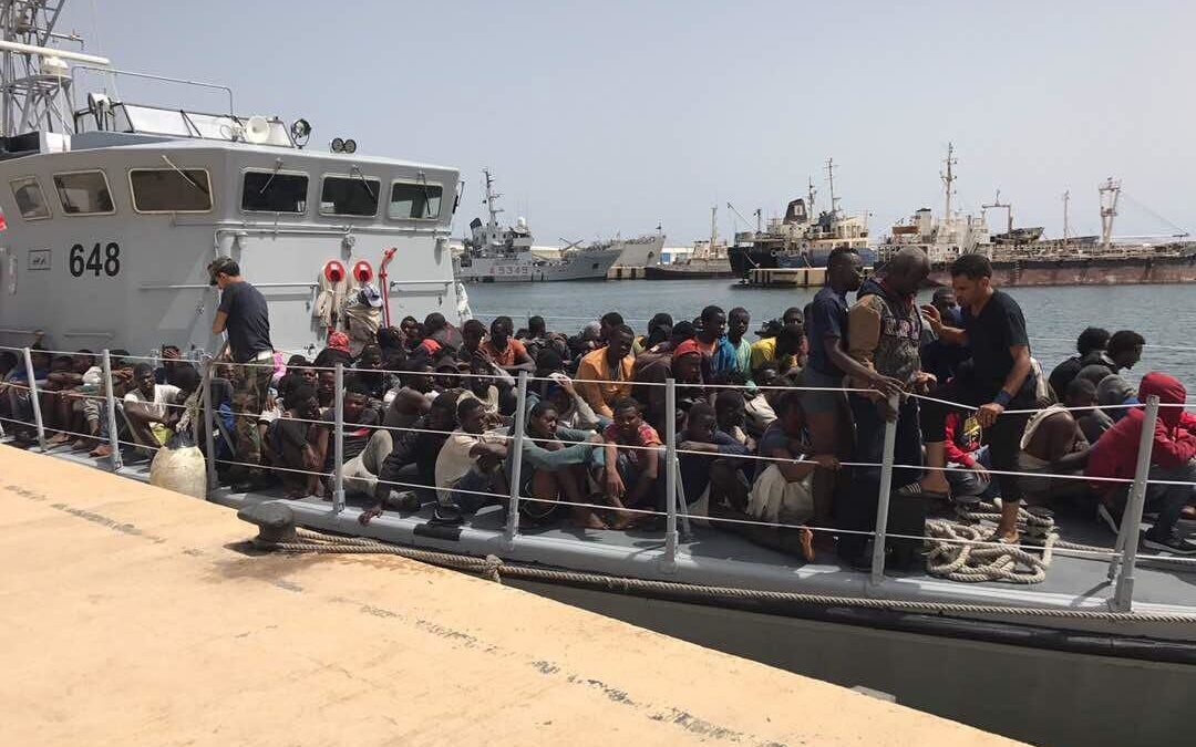 «Riportare i migranti in Libia? Si può fare». Lo dice anche il diritto navale