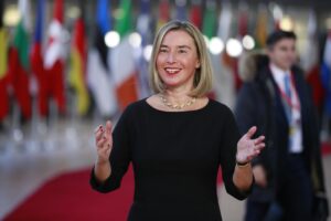 «Sui migranti fate la vostra parte». Ma in questi anni dov’era la Mogherini?