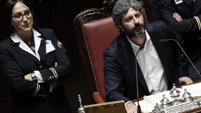 Bastava una delibera per tagliare i vitalizi