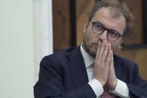 I dem sloggiati da Siena grazie ai 3.000 voti fatti perdere da Lotti
