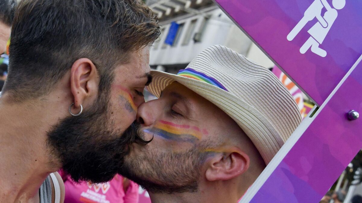 I terroristi hanno diritto di parola. Ma a me vietano di parlare di gay