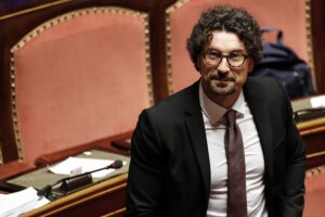 «Malta disumana, rifiuta di intervenire»