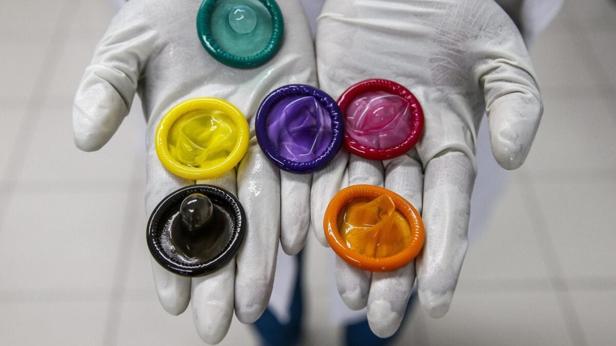 Pillole e preservativi gratis, anche ai richiedenti asilo