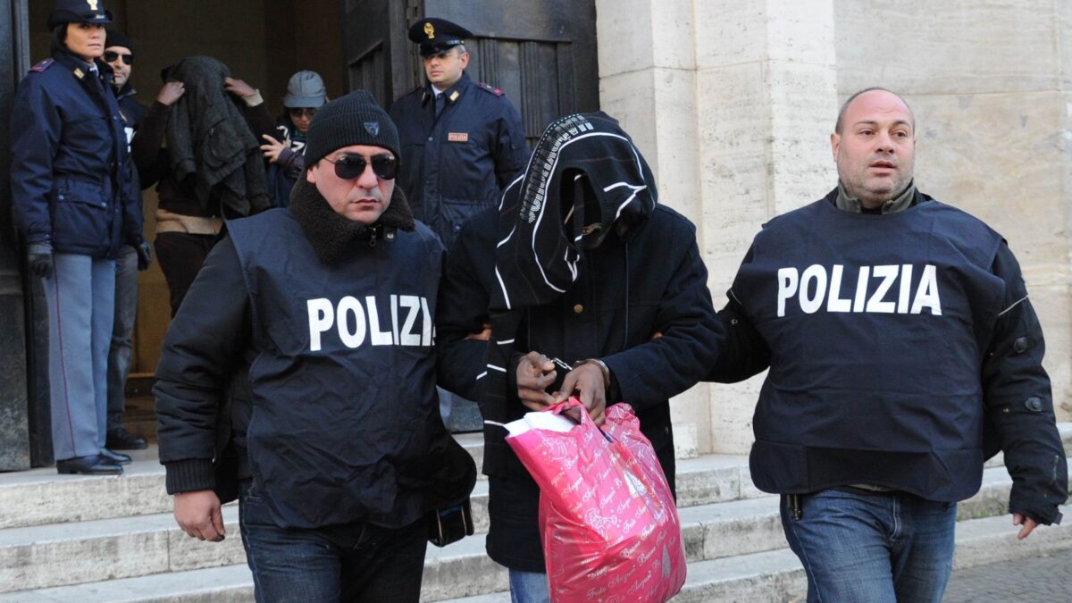 La Tunisia sfida l’Italia e si oppone ai rimpatri dei clandestini in charter