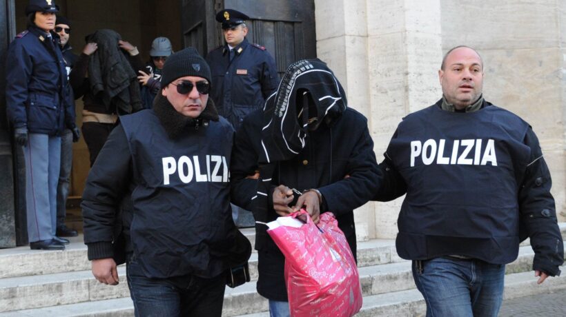 La Tunisia sfida l’Italia e si oppone ai rimpatri dei clandestini in charter