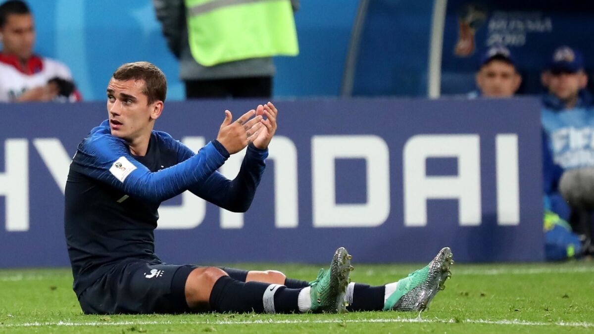 Griezmann fa un valzer con la Storia. La 10 di Messi è una camicia di forza