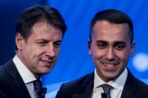 Nell’inchiesta sullo stadio spunta il nome di Conte: «Avrebbe dovuto risolvere i guai del simbolo 5 stelle»
