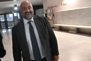 Il bilancio Lega del 2010 era falso. Lì dentro i soldi che i pm cercano in Lussemburgo