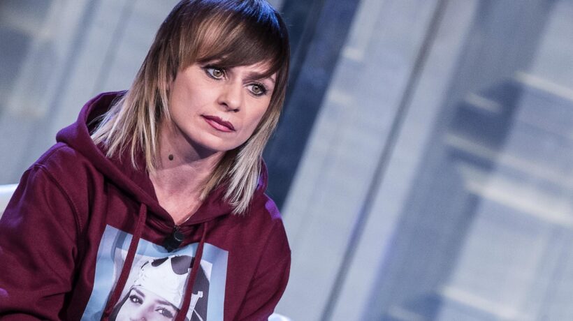 La stele di Pamela spaventa il vescovo: «È scappato e non l’ha benedetta»