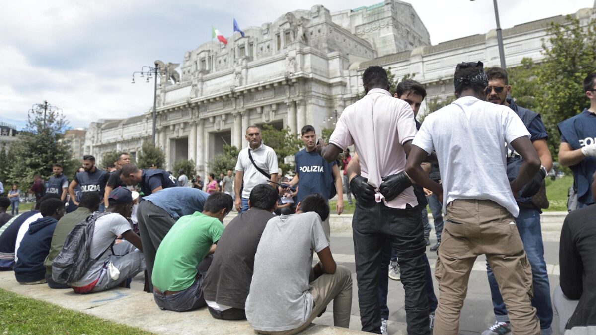 L’esercito degli immigrati fantasma. Dal 2017 a oggi ne sono spariti 41.000